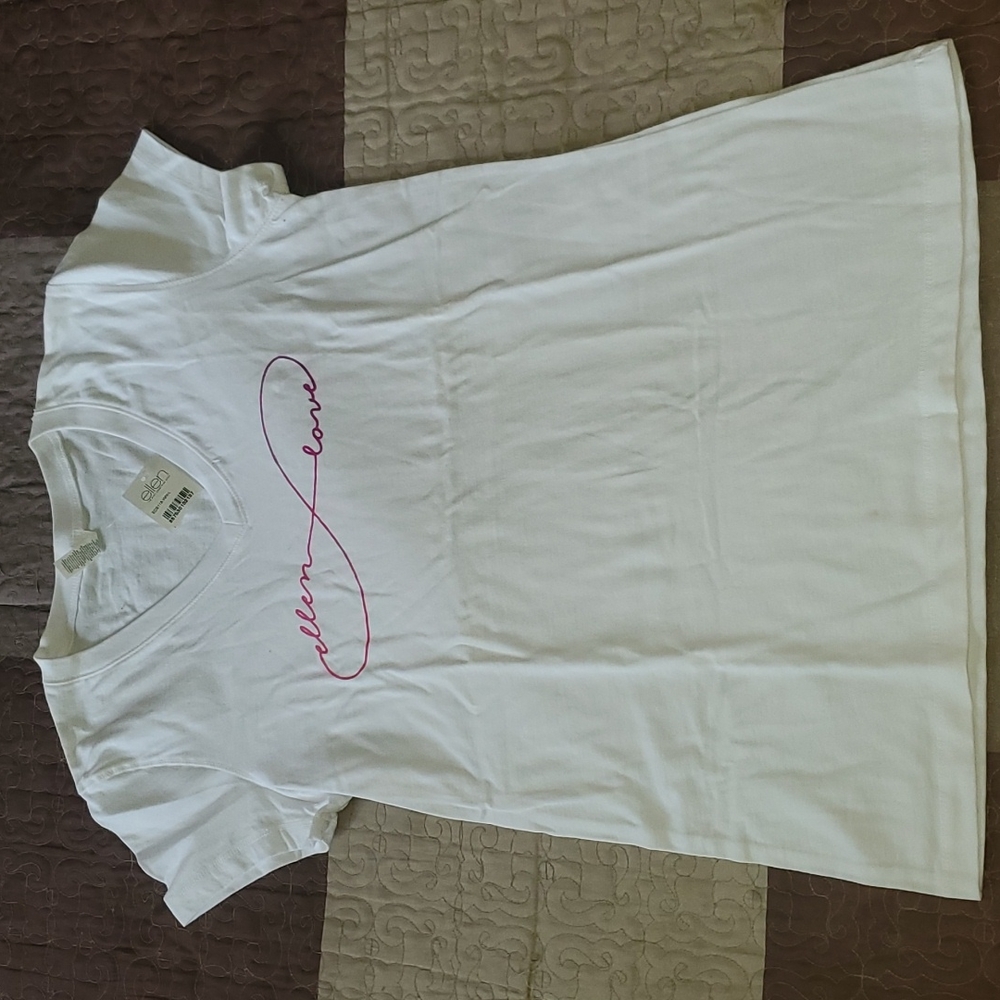 Brand new t shirt white Ellen Degeneres